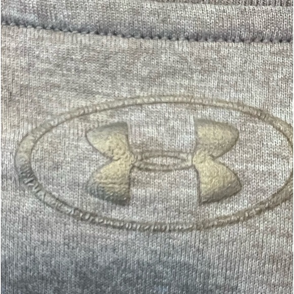 UNDER ARMOR WOMENS ATHLETIC SHIRT - Picture 4 of 6